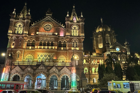 Visita a Mumbai à luz da noite e aos locais históricosTour noturno particular em Mumbai