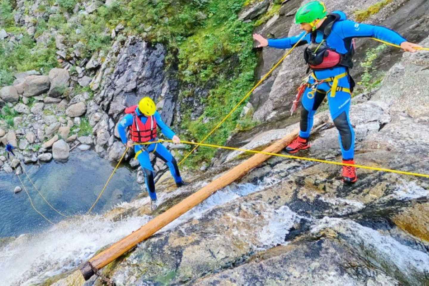 Dagali: Extreme Canyoning Experience