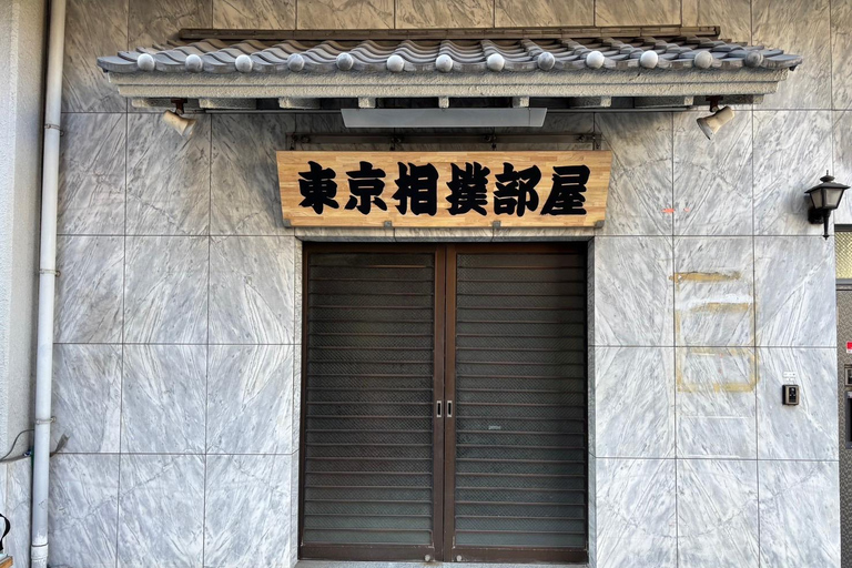 Tokyo: Sumo Show and Dining Experience