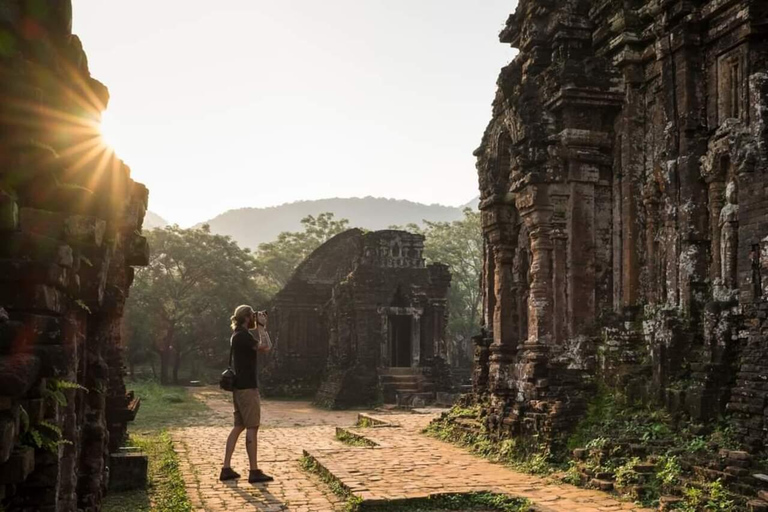 Amazing My Son Sunset Tour With Banh My & Cruise By Group