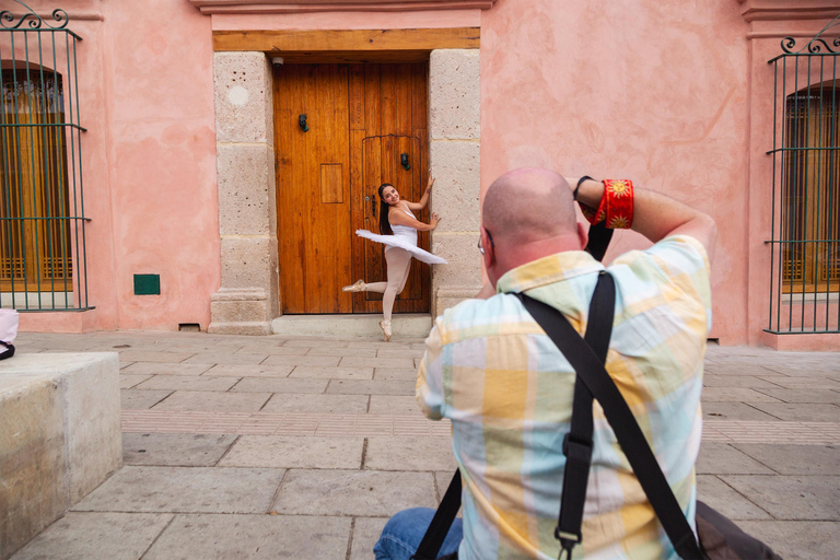 Oaxaca: Photography Shoot with Ballerina and Guide