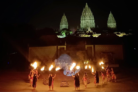 Prambanan: assistere allo spettacolo di danza Ramayana con cena