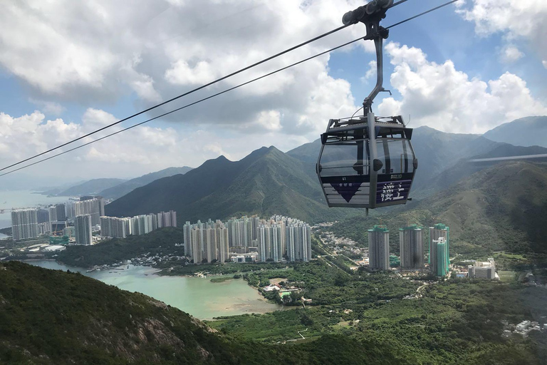 From Hong Kong: Lantau Island Private Car Tour w/ Cable Car Executive Car with Private Cabin
