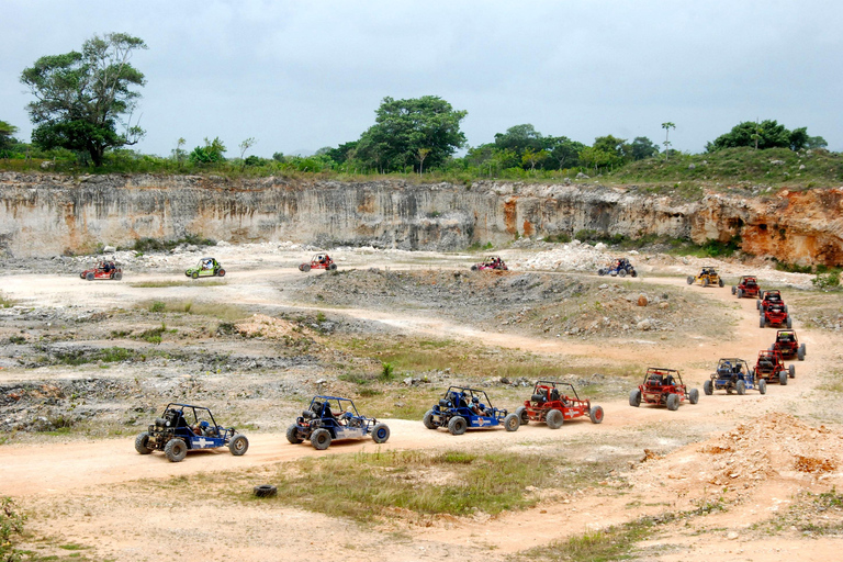 Punta Cana Buggy Avontuur met privé grot Cenote zwemmen