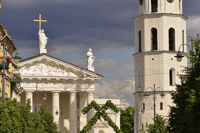 Vilnius, First Discovery Walk and Reading Walking Tour - Hizvo