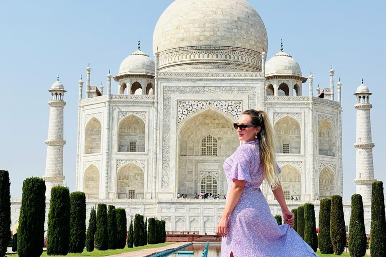 Vanuit Delhi: privé-excursie Taj Mahal &amp; Agra met 5-sterrenlunchVanuit Agra: tour met alleen chauffeur en gids
