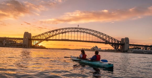 Sydney: Sunset Small-Group Kayak Tour, Opera House & Bridge