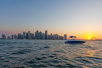 Doha, viaje en barco al atardecer con bebidas - Hizvo