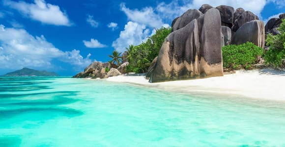 Luxury Private Boat Charter Praslin, Seychelles with BBQ.