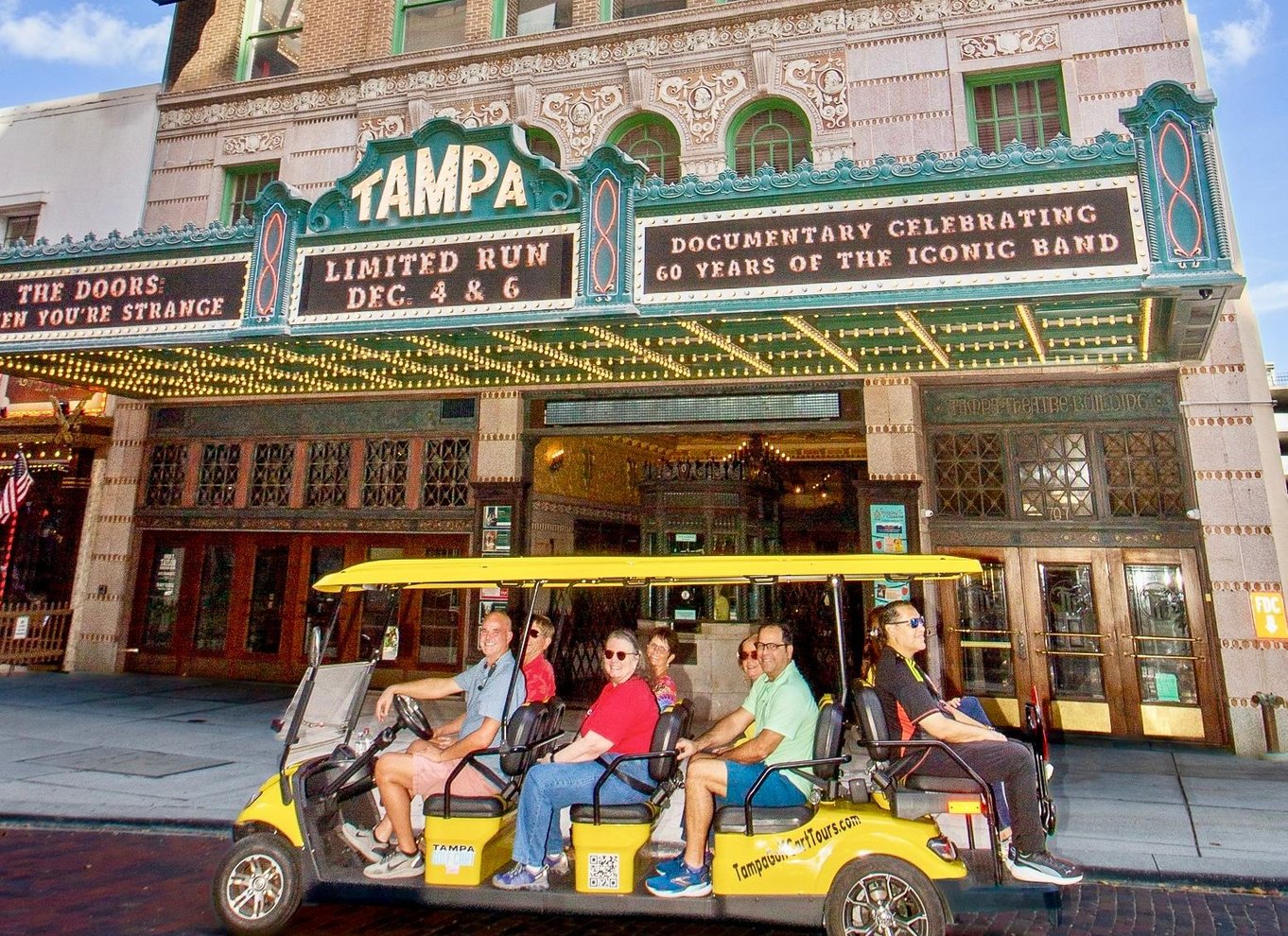Tampa: Guidet byrundtur i Deluxe Street Golf Cart