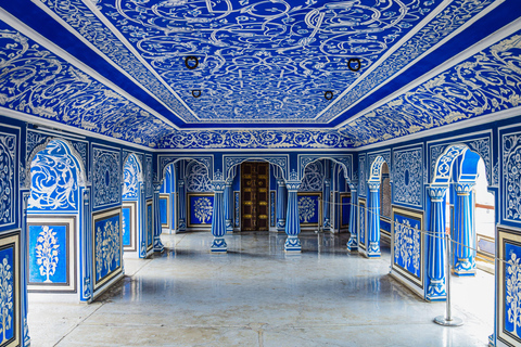 Jaipur: Private Full or Half-Day Sightseeing Tour by Car Full Day Tour with Guide Only - (Without Car & Driver)