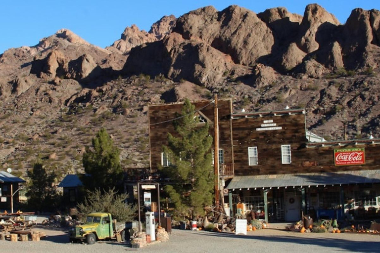 Las Vegas: Passeio de RZR com adrenalina pelo Rio ColoradoVai a Las Vegas: Colorado Adrenaline RZR Tour - Conduz até ao local-