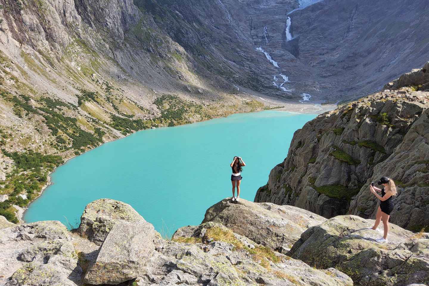 Zurich Day Trip: Trift, Spectacular Suspension Bridge
