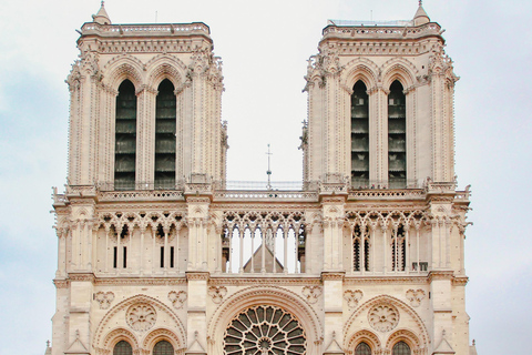 Paris: Notre-Dame Cathedral Guided Tour with Access