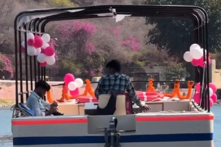 Jaipur: Speed Boat, Amber Walking Tour & Sunset with Pickup Speed Boat With Amber Walking Tour