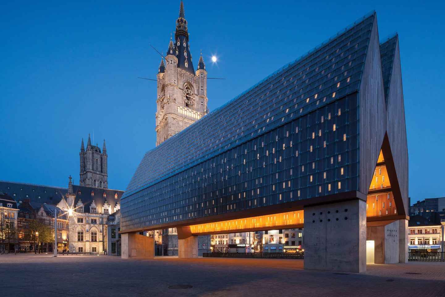 Bruges & Ghent from Brussels & Antwerp by Train Daily Tour