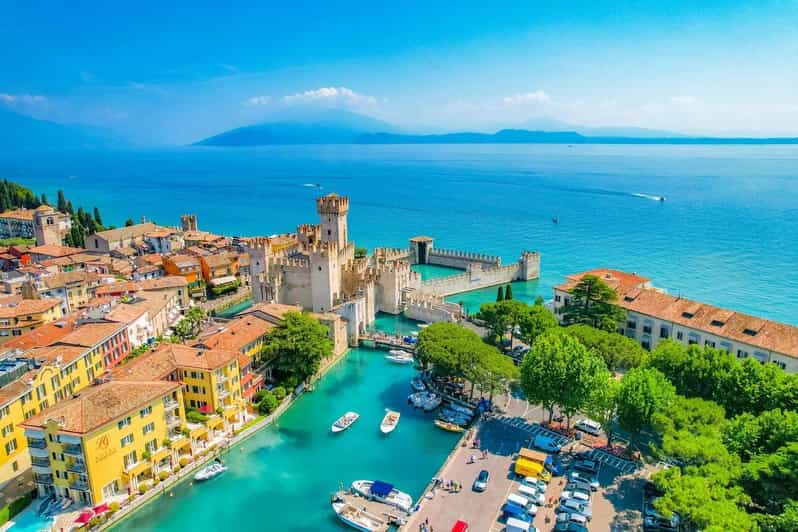 Da Venezia: Esplora Verona, Borghetto e la splendida Sirmione!