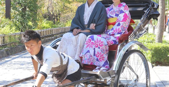 Kyoto:Kiyomizu-dera Temple Rent a kimono and ride a rickshaw