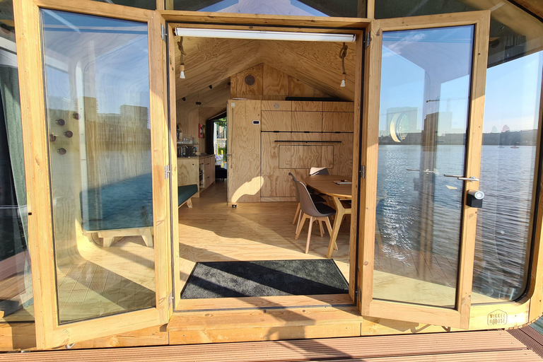 Discovery Tour Wikkelboats &amp; Rijnhaven Developments