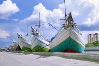 Jakarta, halve dag hoogtepunten tournee - Housity