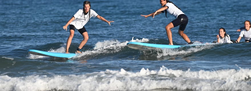 Bidart : Profitez du surf avec des professeurs expérimentés et sympathiques