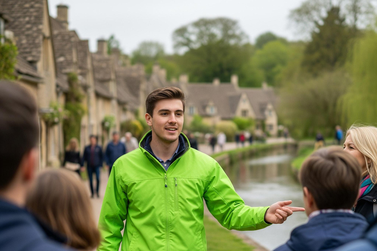 Oxford: Cotswolds byar, tur i liten grupp, heldagsutflyktOxford: Tur i liten grupp till byarna i Cotswolds, heldagsutflykt