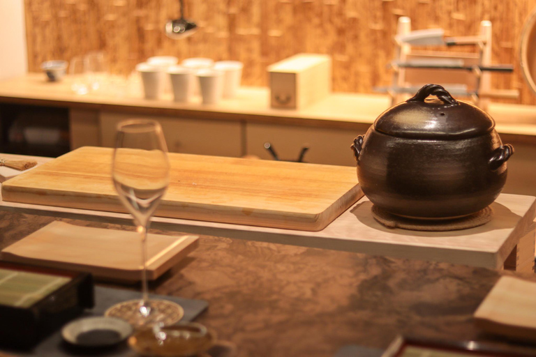 Kyoto: Sushi-Making Class with Omakase Chef & Sake Tasting