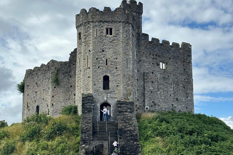 London: Wales Cardiff Day Trip with Cardiff Castle Entry