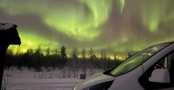 Kiruna: Small-Group Aurora Chase with Wilderness Fire Dinner