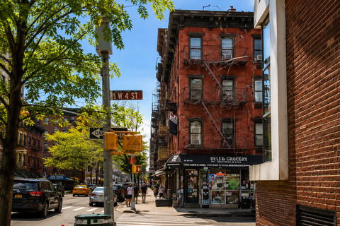 NYC: Manhattan Walking Tour with Local Guide