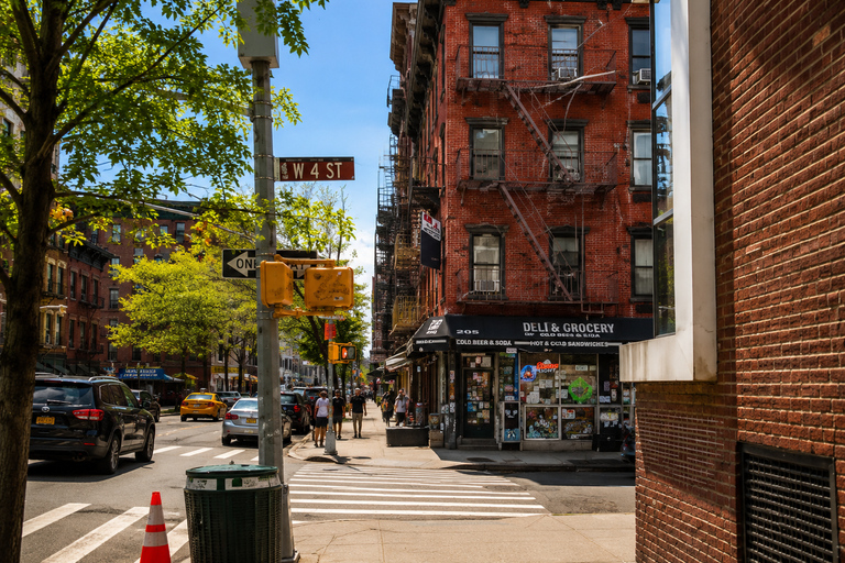 NYC: Manhattan Walking Tour with Local Guide