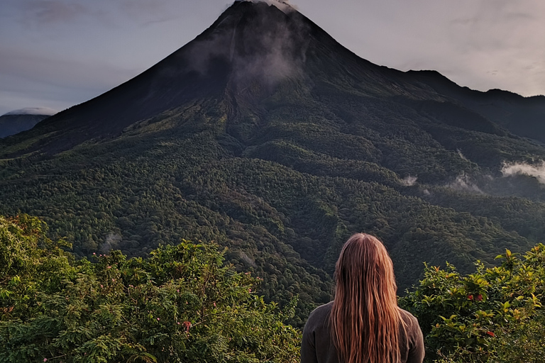 Yogyakarta: Merapi Volcano Sunrise Lava View & Blue Lagoon