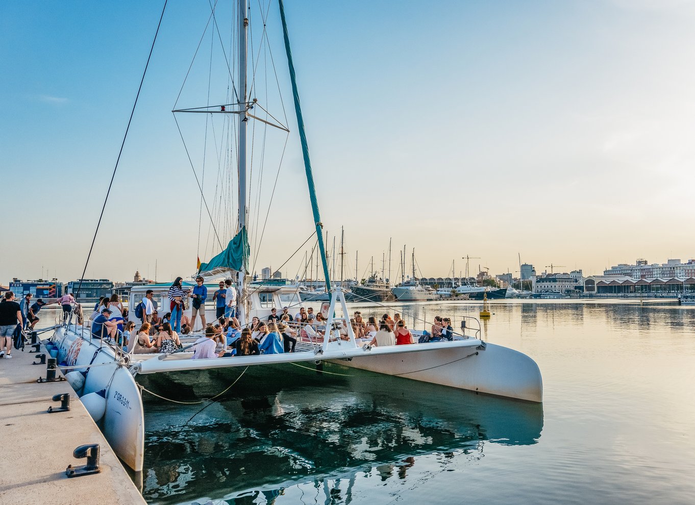 Valencia: Katamarankrydstogt med mulighed for solnedgang