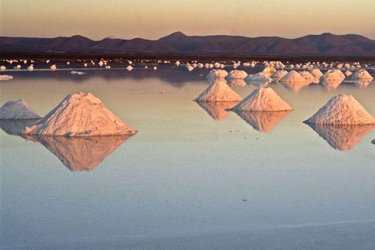 Visite des salines d&#039;Uyuni depuis Sucre | Voyage en Bolivie par voie terrestre