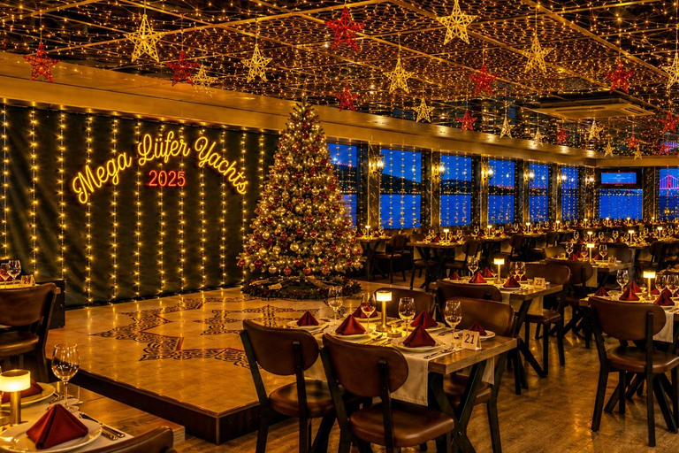 Istanbul: New Year's Eve Bosphorus Cruise w/ Dinner Option VIP Dinner Menu, Alcoholic Drinks, and Hotel Transfer