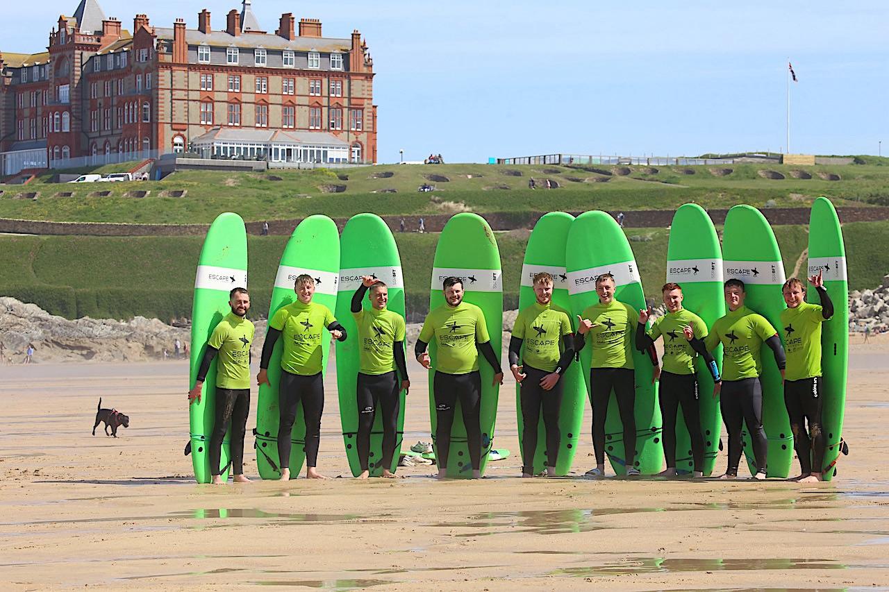 Newquay: 2 Stunden Surferlebnis - für Anfänger und Fortgeschrittene