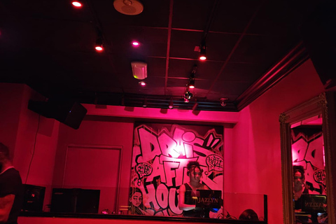 Las Vegas: Night Out at Clubs with Free Drinks and Party Bus Latin Club Crawl