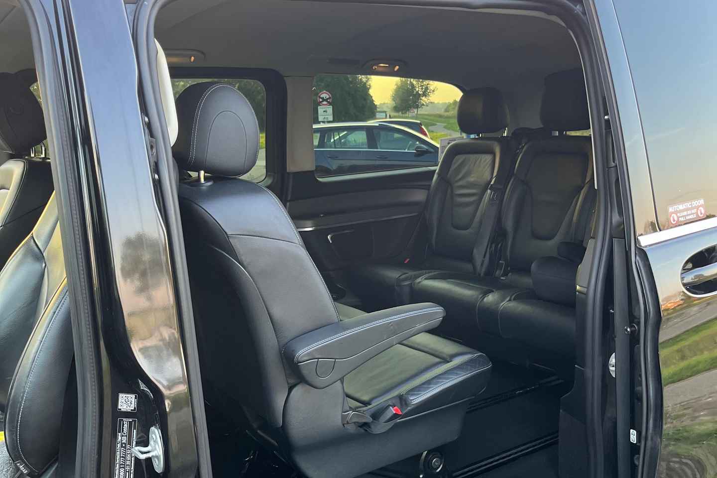 Amsterdam : Transfert Privé Haut de Gamme vers l'Aéroport de Schiphol