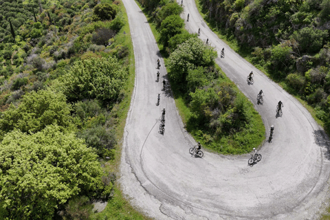 Peloponnese: 8-Day Guided Sightseeing E-Bike Tour & Hotels