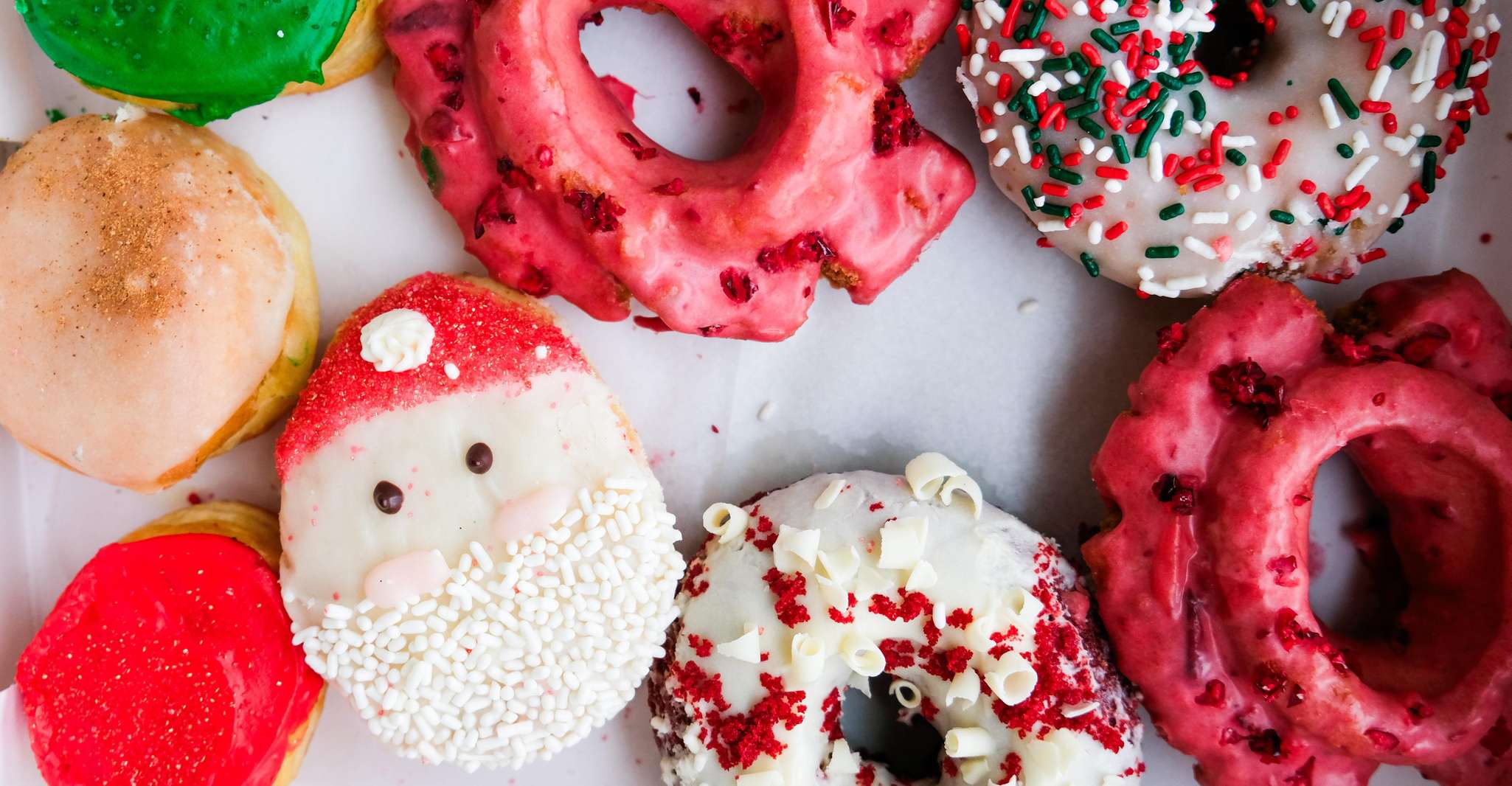 Brighton Festive Donut Adventure by Underground Donut Tour - Hizvo