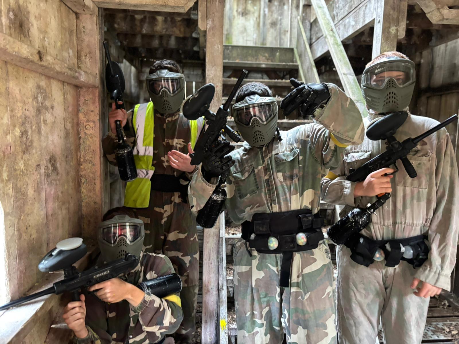 Paintball-Erlebnis mit Ausrüstung und 100 Bällen – Brighton