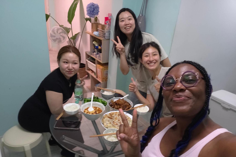 Real Taste of Home: Cook with a Local