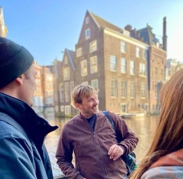 Amsterdam Essentials: Dalle paludi alla ricchezza