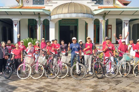 日惹：科塔格德遗产骑行之旅日惹：科塔格德文化遗产骑行之旅