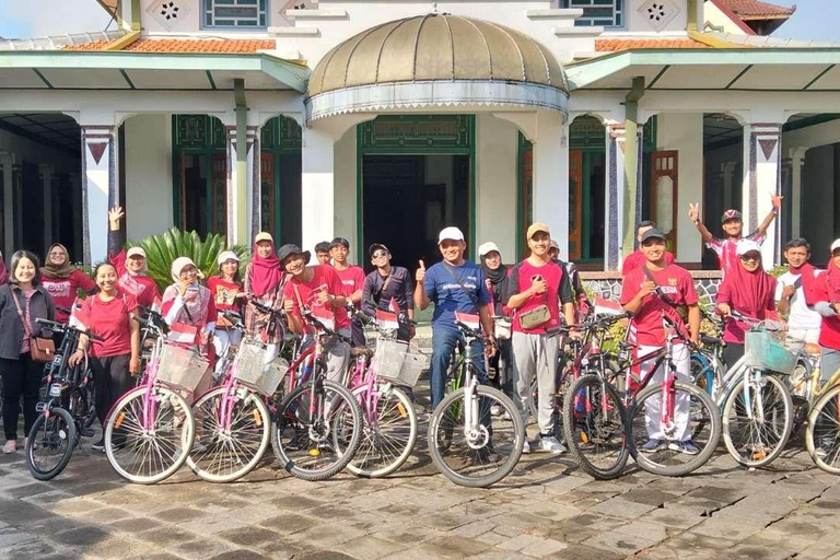 日惹：科塔格德遗产骑行之旅日惹：科塔格德文化遗产骑行之旅