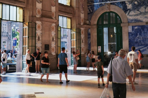 Porto: Tour a piedi del centro cittàFrancese