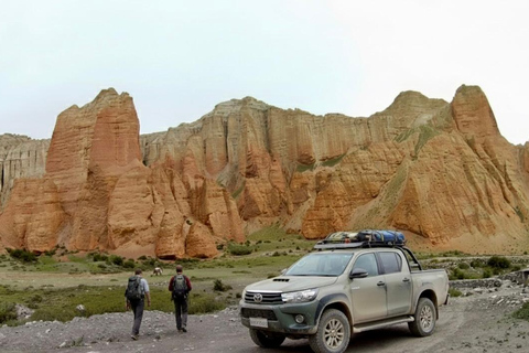 Kathmandu: Upper Mustang 7-Day Luxury Overland Jeep Tour
