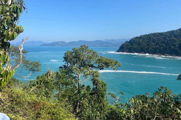 Ubatuba – Trilha Gruta do Pirata