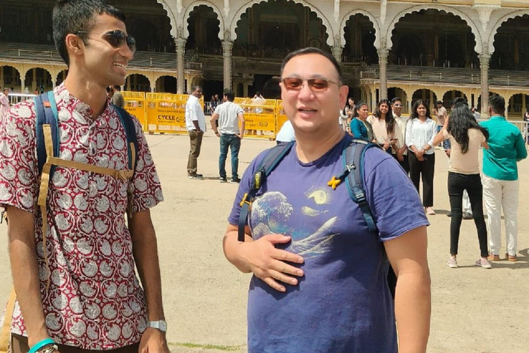 Explora Bangalore: tour a pie por MalleshwaramExplore Bangalore: Malleshwaram Walking Tour