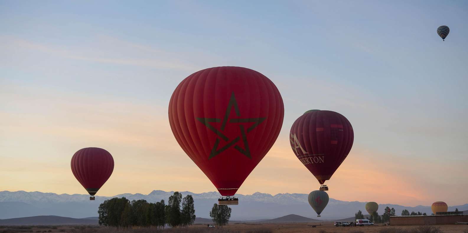 Marrakech: Hot Air Balloon Ride with Breakfast & Transfer